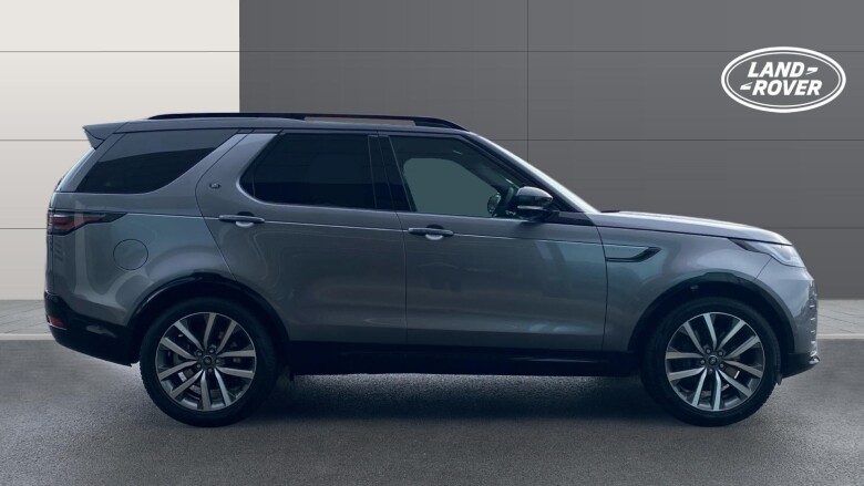 Land Rover Discovery 3.0 D350 Dynamic SE 5dr Auto Diesel Station Wagon